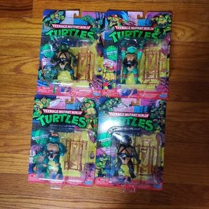 TMNT Blimp and 4 figures